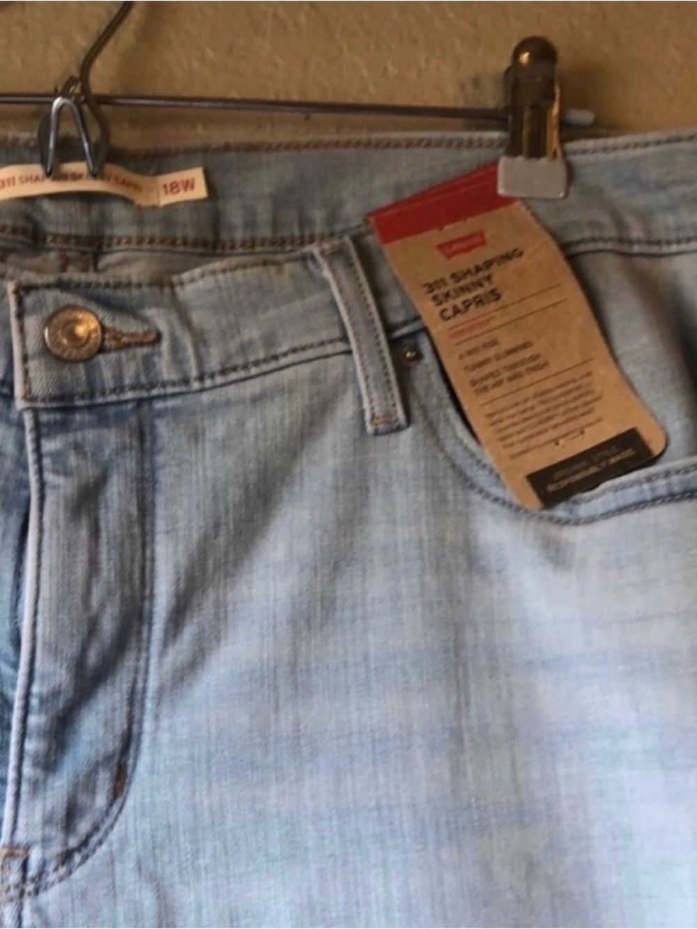 New Levi’s Jeans Women’s 311 Shaping Skinny Capris Casual Denim Blue Jean Sz 18W - Picture 2 of 13